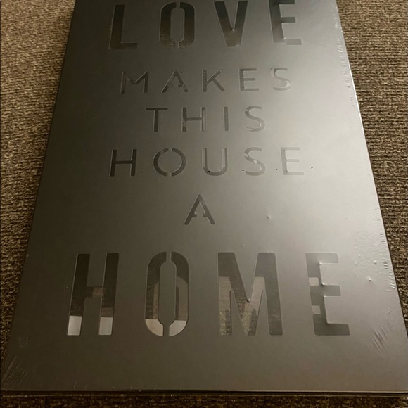 “Love Makes This House A Home” Metal Box Sign 8'' x 12'' -Black Cut Out - Picture 2 of 3
